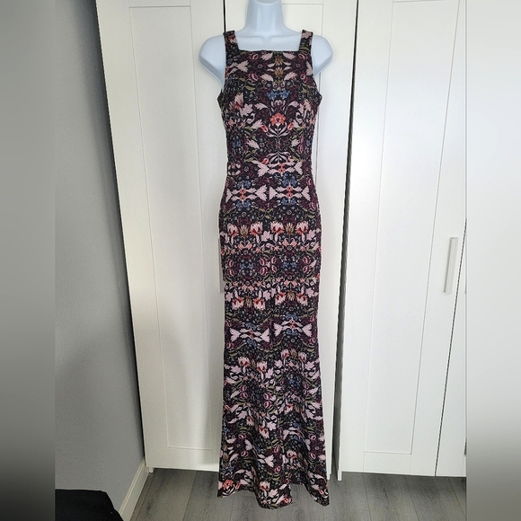 NWOT Rare HTF Unicorn Collectif Bright & Beautiful Strapless Paisley Jumpsuit - Picture 1 of 9